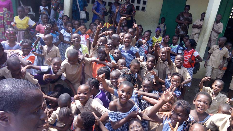 foule d'enfants